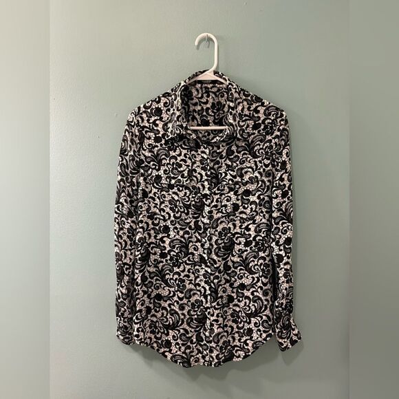 NWOT … PREMISE STUDIO “Size: 4” Top / Blouse - Picture 1 of 3